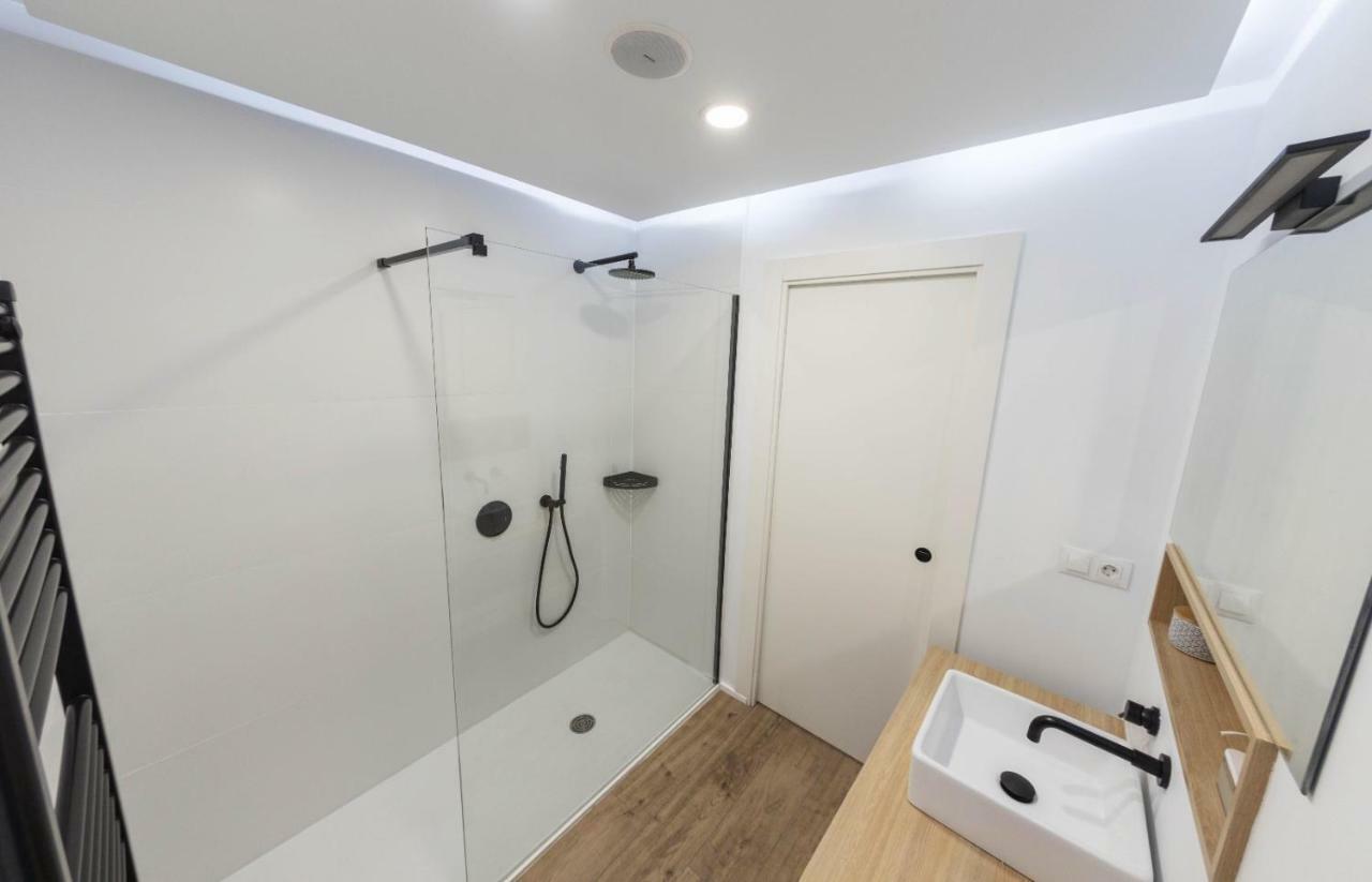 Bierzo Habita Apartments Ponferrada Ngoại thất bức ảnh